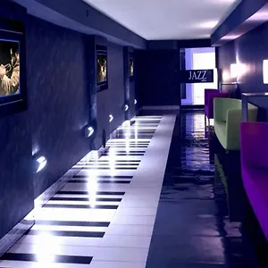hotellátogatás